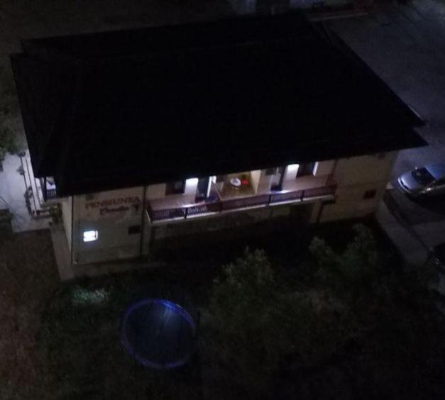 Pensiunea Camelia Moldvabánya Kültér fotó